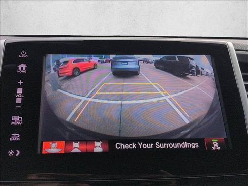 Used 2018 Honda Pilot Elite image 13
