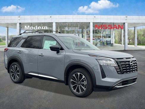 New 2026 Nissan Pathfinder Platinum AWD/4WD image 7