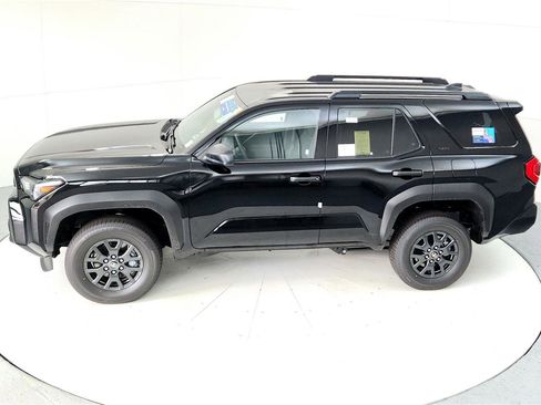 New 2025 Toyota 4Runner SR5 image 14
