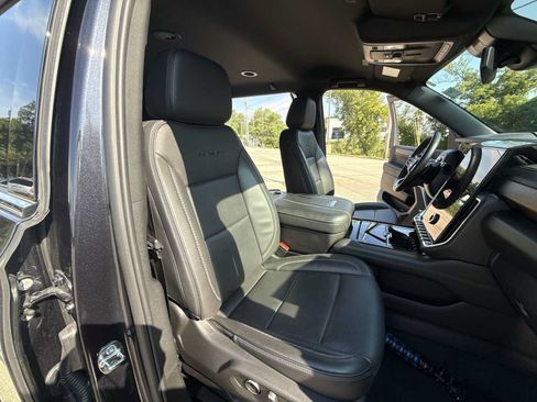 Certified 2025 GMC Yukon Denali AWD/4WD image 27