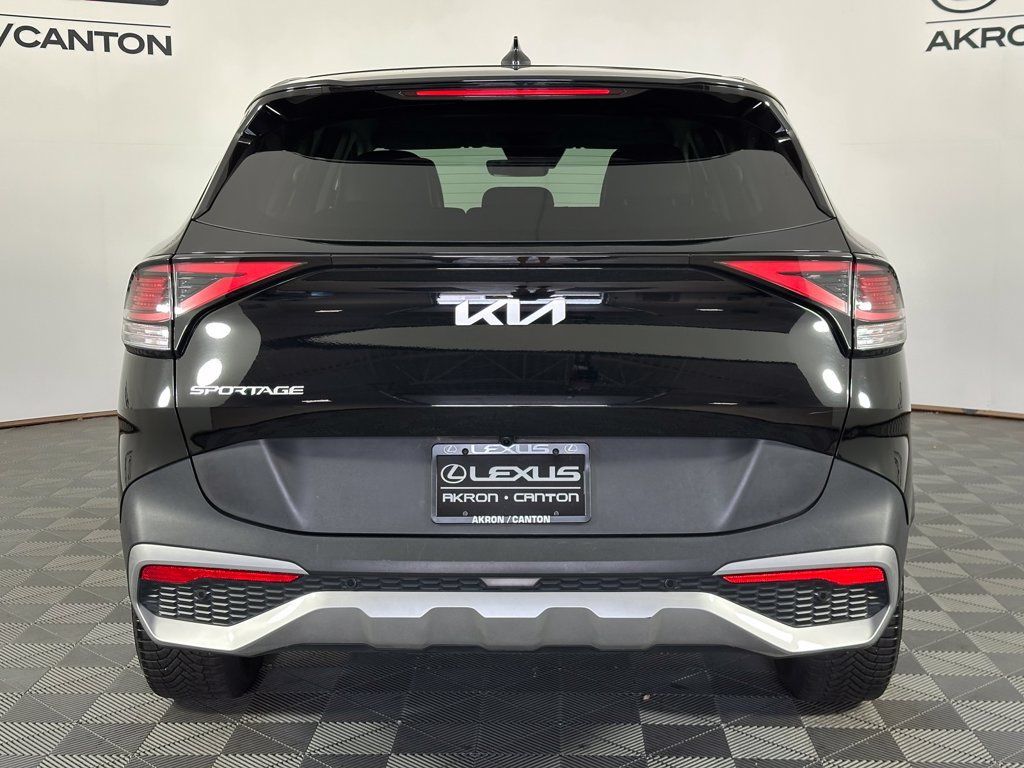 Used 2023 Kia Sportage EX FWD image 7