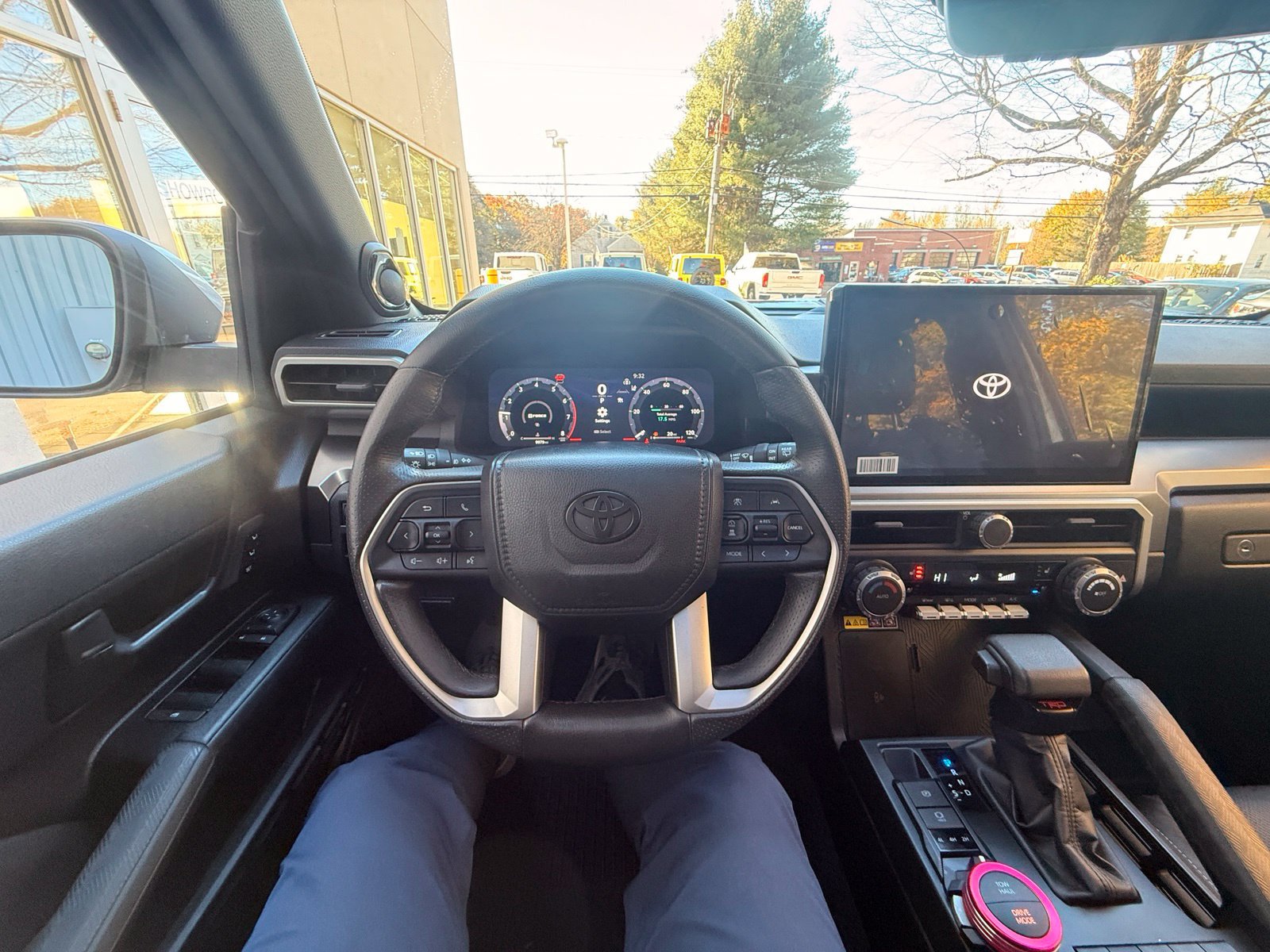 Used 2025 Toyota 4Runner TRD Sport Premium AWD/4WD image 13