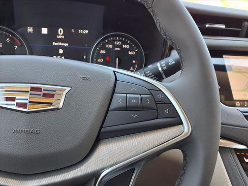 New 2026 Cadillac XT5 Premium Luxury w/ Driver Assist Package image 17