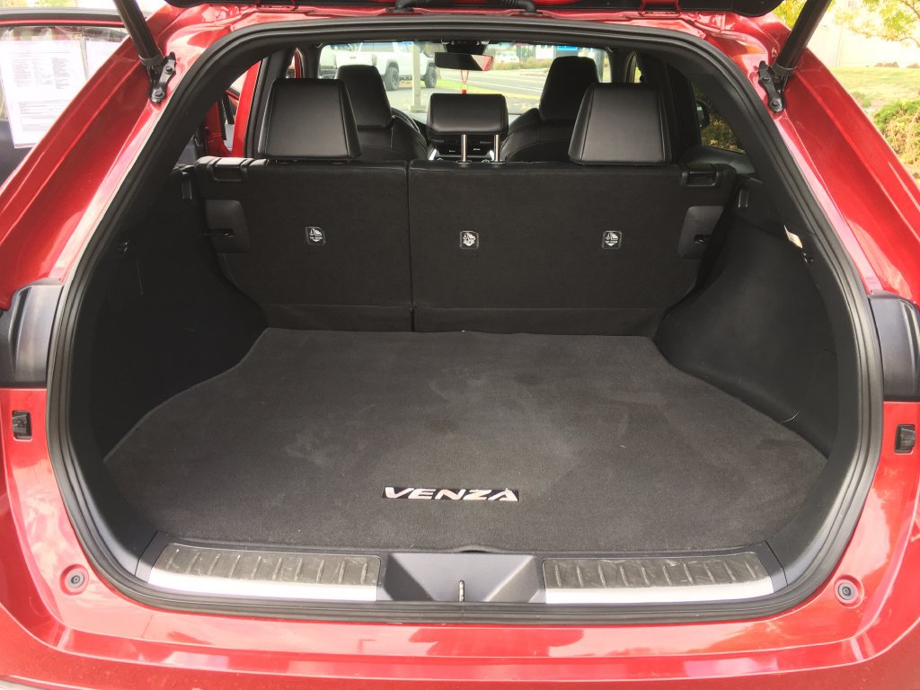 Used 2021 Toyota Venza XLE w/ Carpet Mat Package (TMS) AWD/4WD image 31
