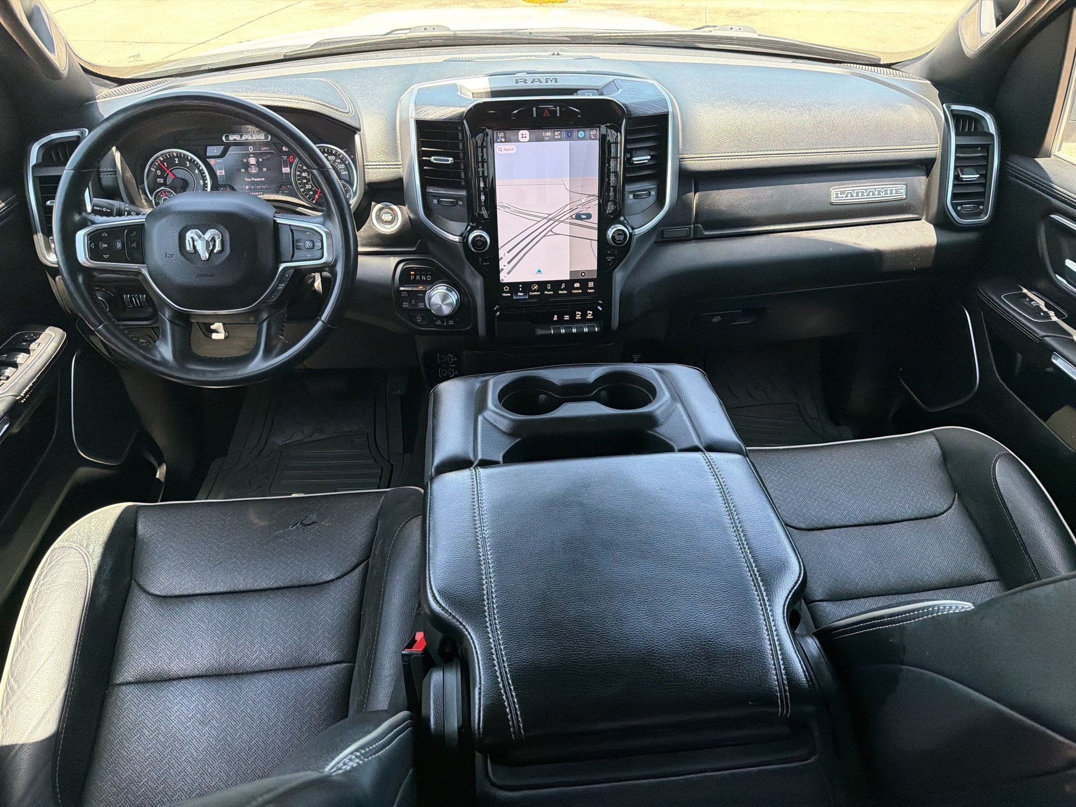 Used 2023 RAM 1500 Laramie AWD/4WD image 16