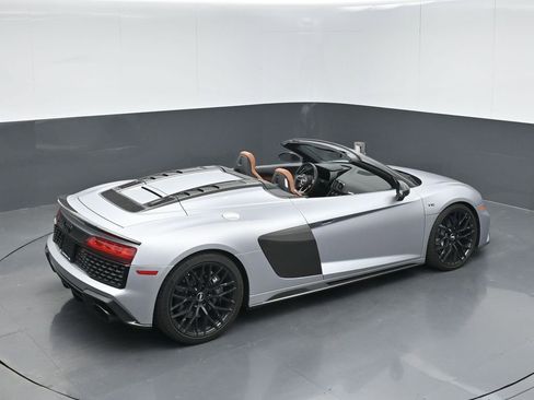 Used 2021 Audi R8 V10 performance image 41