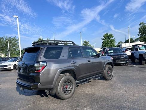 Used 2022 Toyota 4Runner TRD Pro AWD/4WD image 9