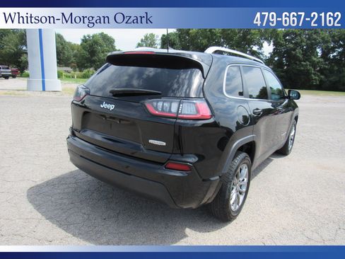 Used 2019 Jeep Cherokee Latitude Plus FWD image 14