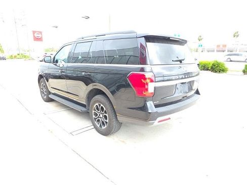 Used 2024 Ford Expedition XLT image 6