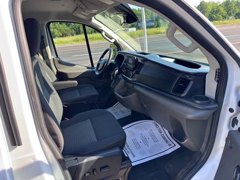Used 2025 Ford Transit 250 Low Roof w/ Exterior Upgrade Package RWD image 28
