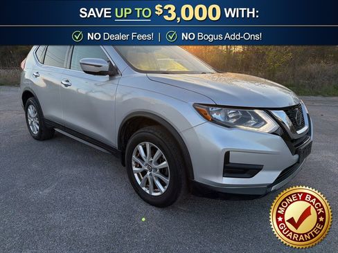 Used 2018 Nissan Rogue SV image 4