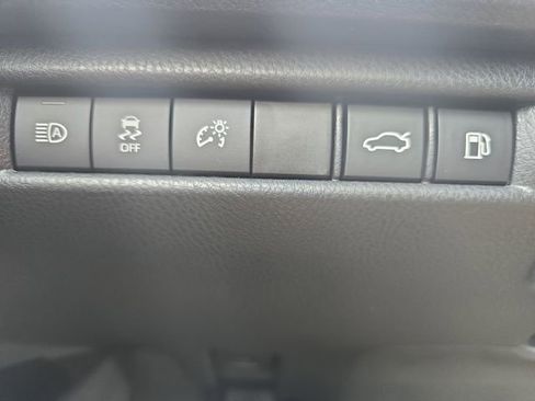 New 2026 Toyota Camry SE image 25