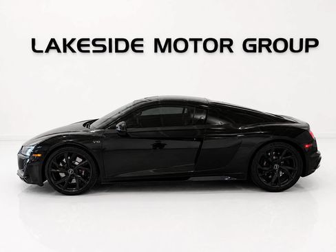 Used 2022 Audi R8 V10 RWD image 4
