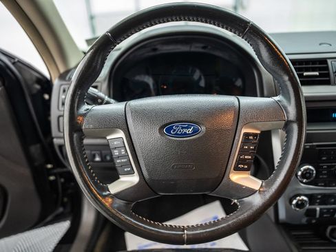 Used 2011 Ford Fusion SE w/ 202A Rapid Spec Order Code FWD image 22