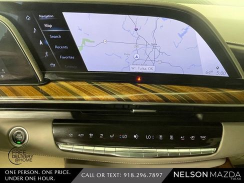 Used 2022 Cadillac Escalade Sport Platinum w/ Heavy-Duty Trailer Package image 31