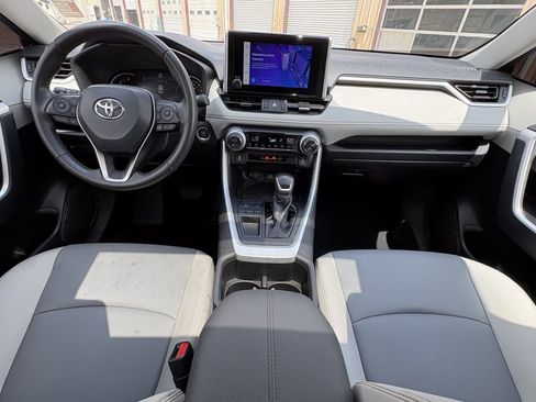Used 2024 Toyota RAV4 XLE Premium FWD image 26