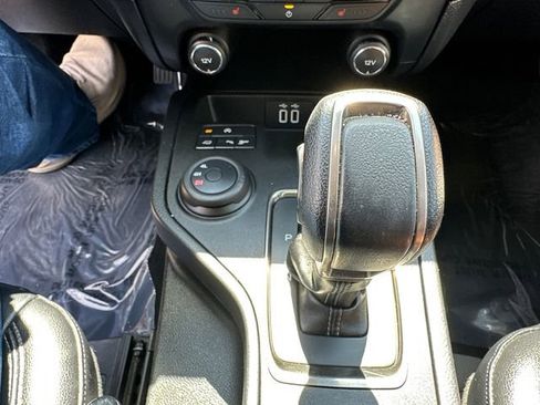 Used 2019 Ford Ranger Lariat w/ Equipment Group 501A Mid image 36