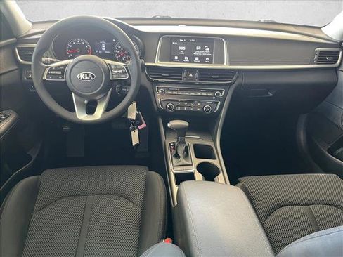 Used 2020 Kia Optima LX FWD image 11