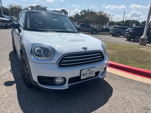 Used 2019 MINI Cooper Countryman FWD image 3
