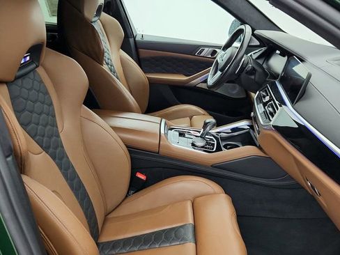 Used 2021 BMW X6 M image 26