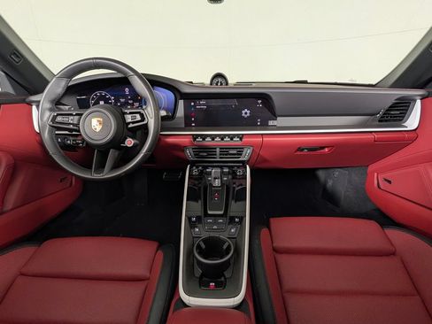 Used 2025 Porsche 911 Carrera S RWD image 19