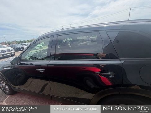 Used 2025 MAZDA CX-90 3.3 Turbo w/ Preferred Package AWD/4WD image 9