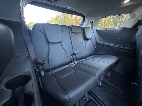 New 2026 Kia Carnival SX image 24