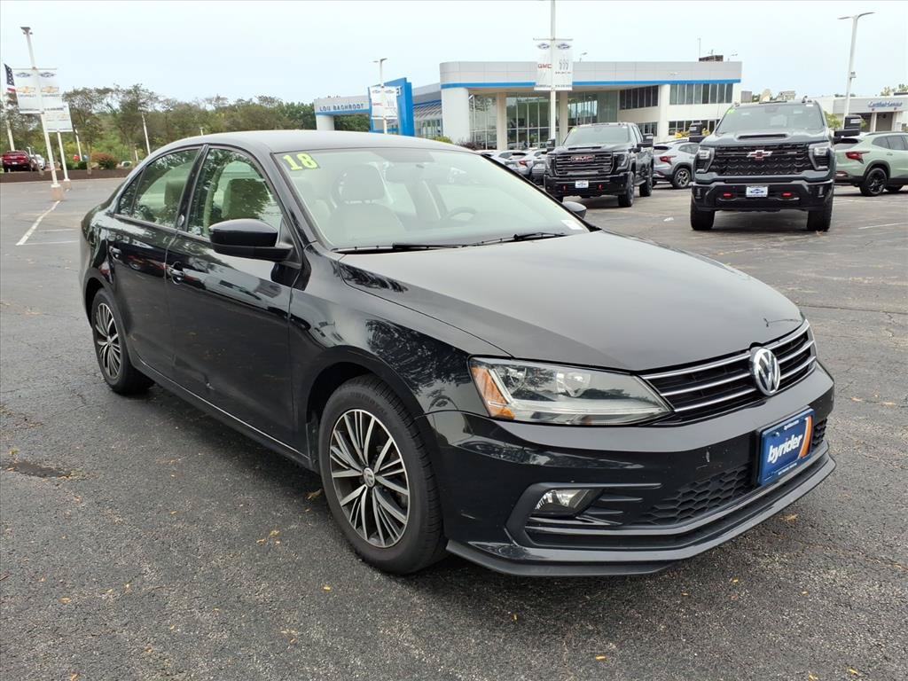 Used 2018 Volkswagen Jetta Wolfsburg Edition FWD image 1