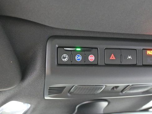 Used 2025 Chevrolet Corvette Z06 RWD image 39