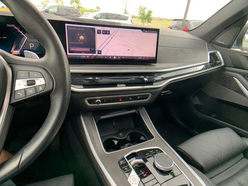 Used 2026 BMW X5 xDrive40i AWD/4WD image 19