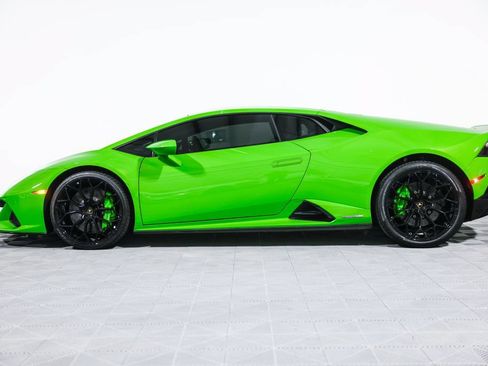 Used 2020 Lamborghini Huracan EVO AWD/4WD image 14