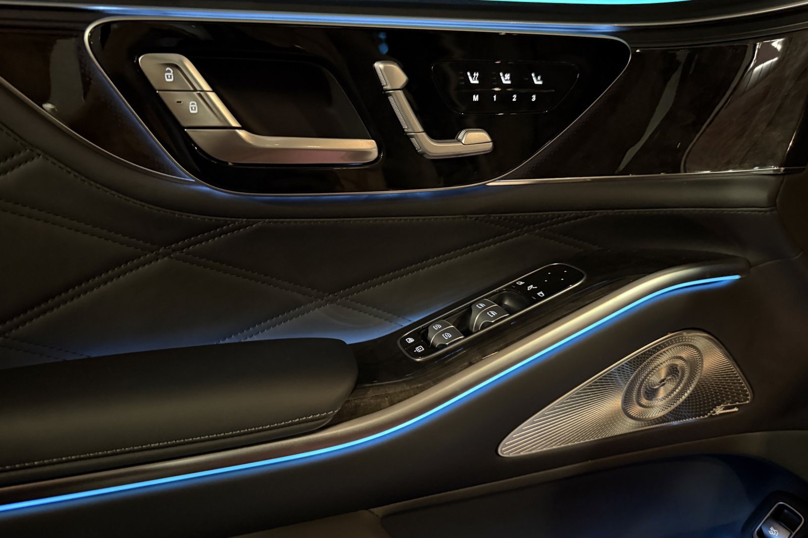 New 2027 Mercedes-Benz Maybach S 580 4MATIC image 9