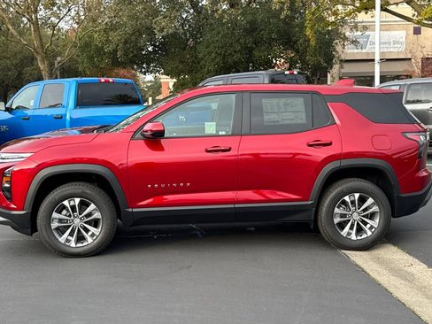 New 2026 Chevrolet Equinox LT w/ Convenience Package II image 6