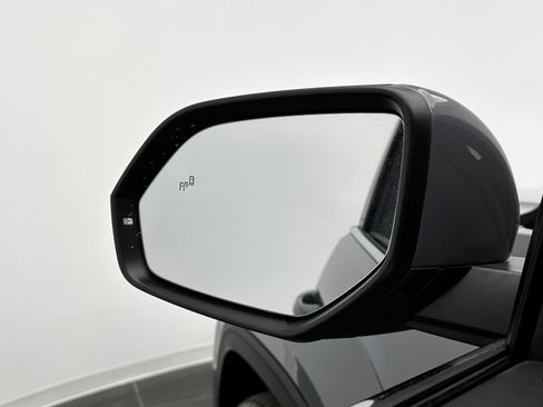 Used 2026 Volkswagen Atlas SE image 12