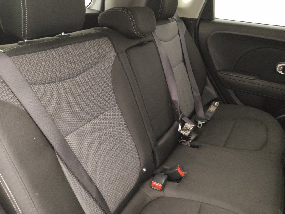 Used 2017 Kia Soul + FWD image 19