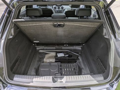 Used 2017 Mercedes-Benz GLA 250 4MATIC image 34