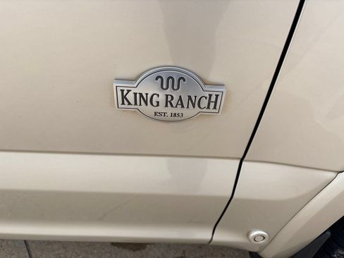 Used 2018 Ford F150 King Ranch w/ Equipment Group 601A Luxury AWD/4WD image 4