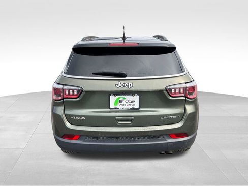Used 2019 Jeep Compass Limited w/ Advanced Safety Group AWD/4WD image 7