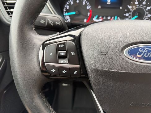 Used 2022 Ford Escape SEL image 20