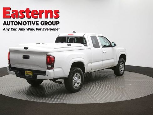Used 2022 Toyota Tacoma SR image 40