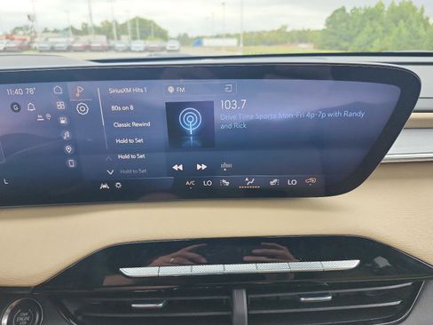 New 2026 Buick Enclave Preferred image 11