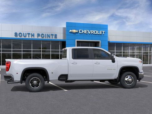 New 2026 Chevrolet Silverado 3500 LT image 5