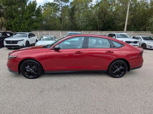 Used 2025 Honda Accord SE image 7