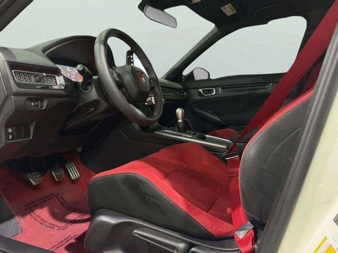 Used 2025 Honda Civic Type R image 24