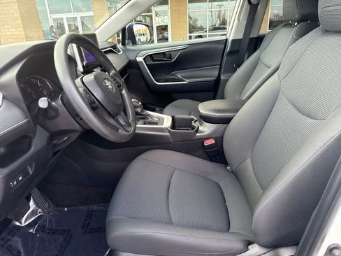 Used 2024 Toyota RAV4 LE image 8