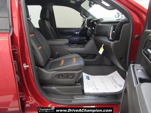 Used 2024 GMC Sierra 2500 AT4 w/ Technology Package image 53