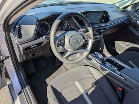 Used 2023 Hyundai Sonata SE w/ Cargo Package FWD image 14