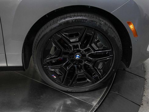New 2026 BMW iX xDrive60 w/ M Sport Package image 9