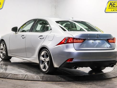 Used 2014 Lexus IS 350 w/ Luxury Package w/Gray Wood RWD image 2