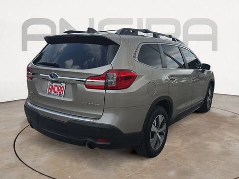 Used 2019 Subaru Ascent Premium AWD/4WD image 10